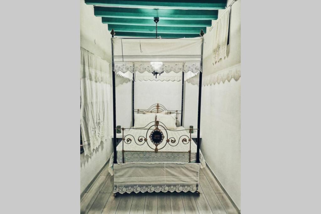 Anneta'S Suite Agia Marina  Luaran gambar